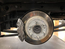 Load image into Gallery viewer, GM Truck/SUV 4 Piston C7 Rear Big Brake Bracket Kit